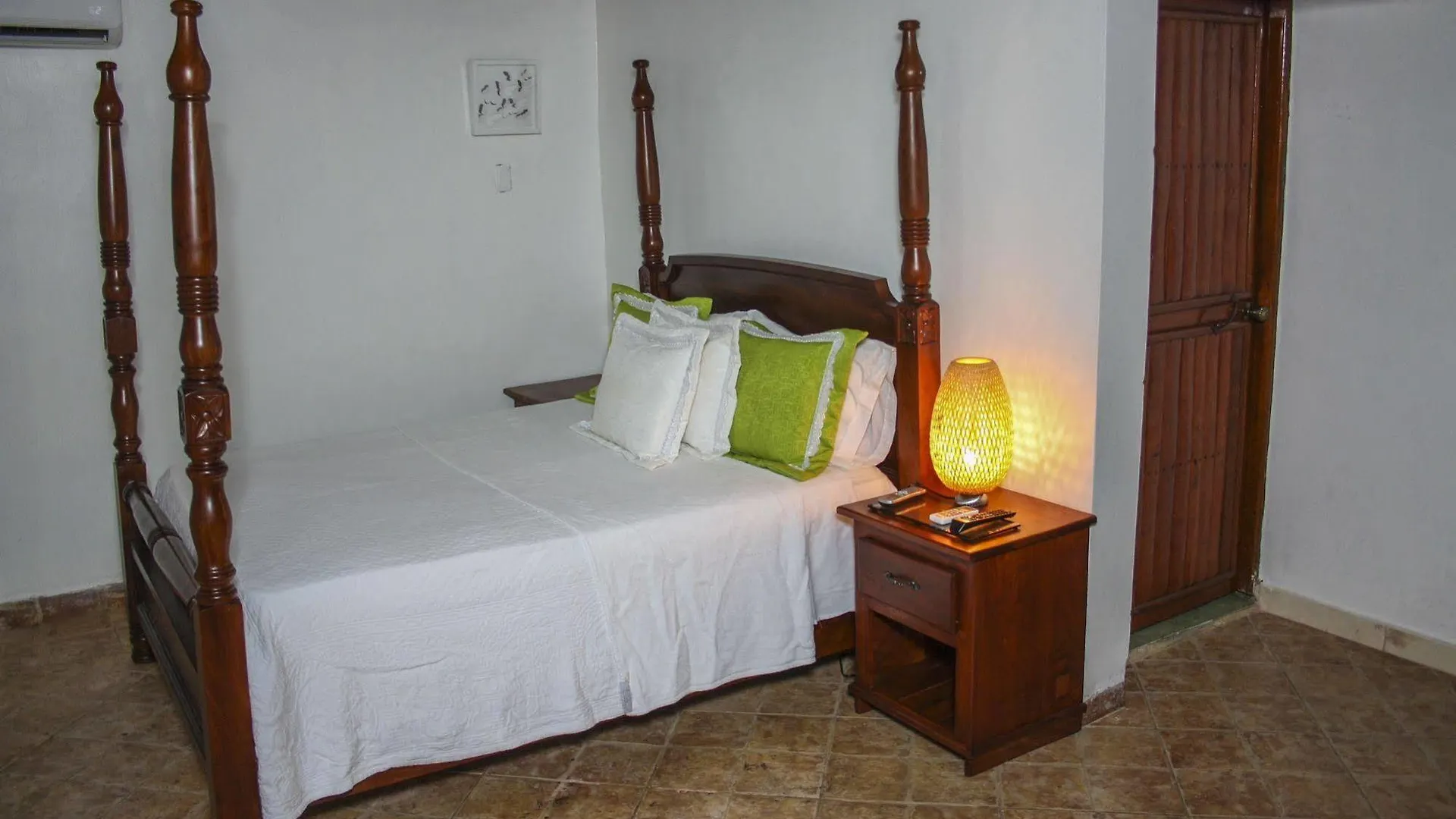 Hotel Sea Breeze Paraíso