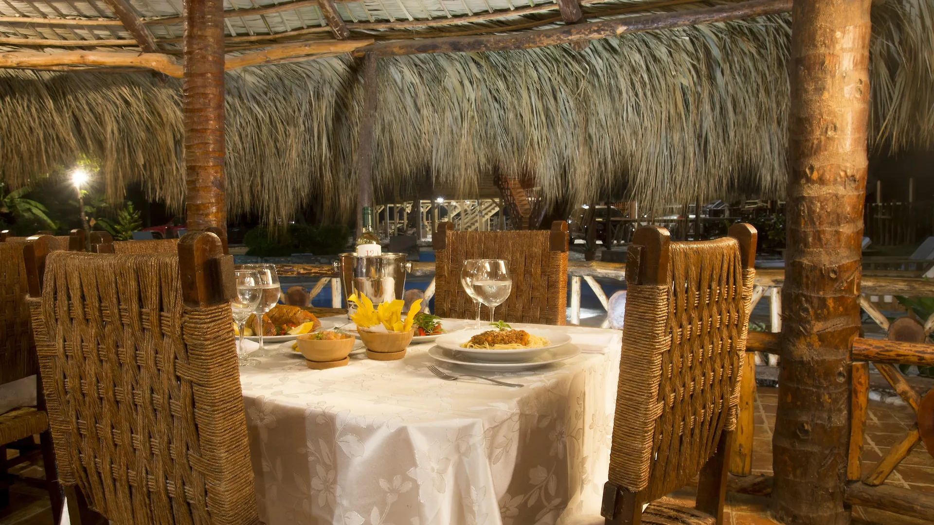 Hotel Sea Breeze Paraíso